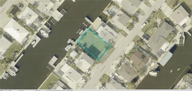 2596 Bayshore DR, Matlacha, FL 33993