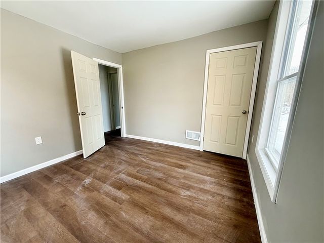 841 2nd Ave, Beaver Falls, PA 15010