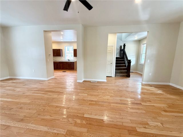 841 2nd Ave, Beaver Falls, PA 15010