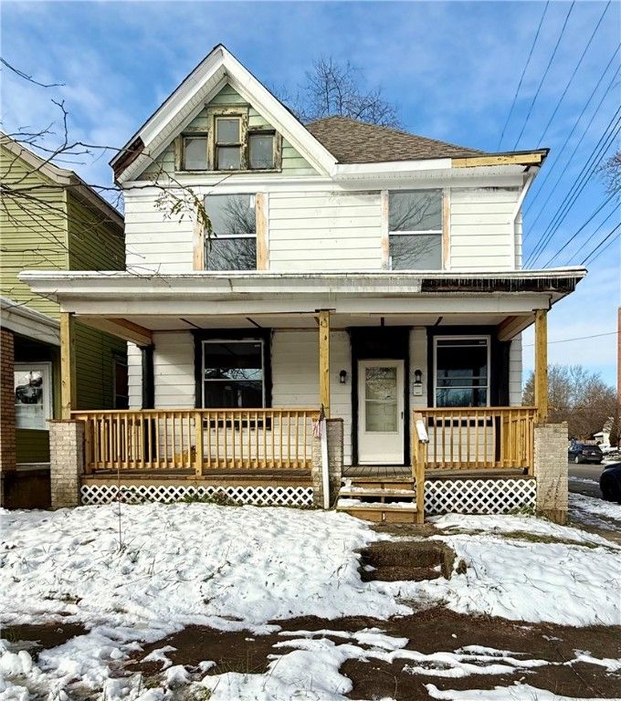 841 2nd Ave, Beaver Falls, PA 15010