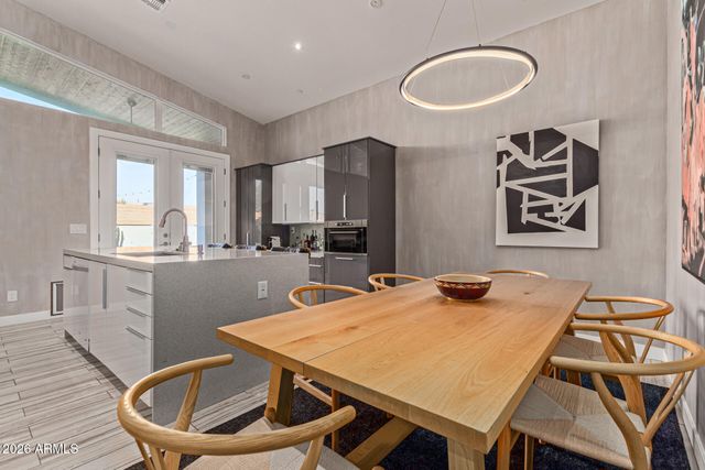 8302 E HEATHERBRAE Drive, Scottsdale, AZ 85251