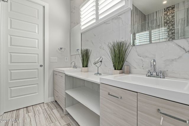 8302 E HEATHERBRAE Drive, Scottsdale, AZ 85251