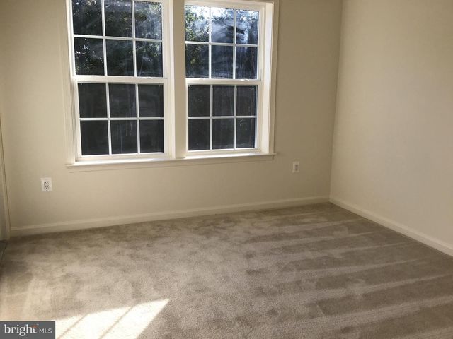 1035 ASPEN RD, Stafford, VA 22554