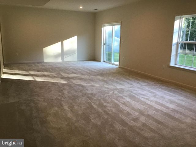 1035 ASPEN RD, Stafford, VA 22554