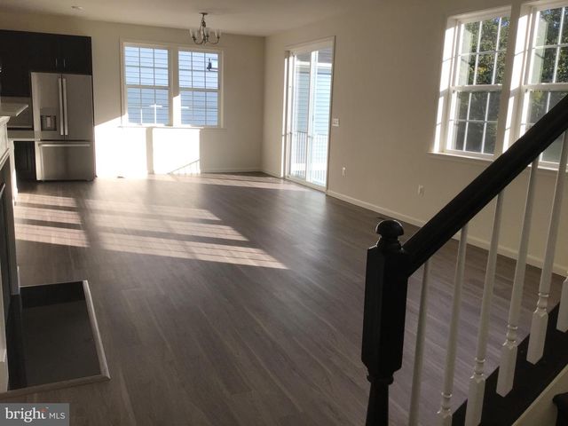 1035 ASPEN RD, Stafford, VA 22554