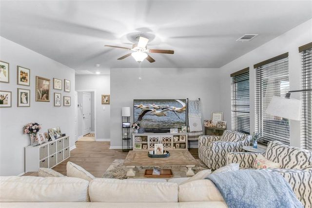 4610 E Ridge Road, Lake Charles, LA 70607