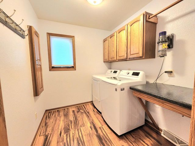 6510 Hidden Fields COURT, Sheboygan, WI 53081