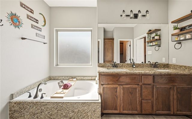 14226 Kruip Ct, Robstown, TX 78380