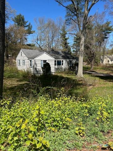 15 Jennie Lane, Westport, CT 06880