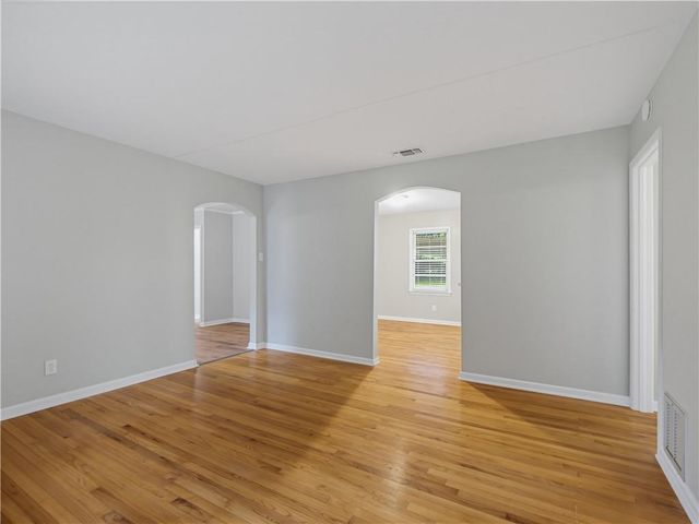5401 Hilltop Drive S, Mobile, AL 36608