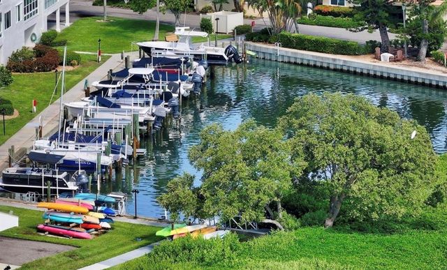 4860 GULF OF MEXICO DRIVE Villa 13, Longboat Key, FL 34228