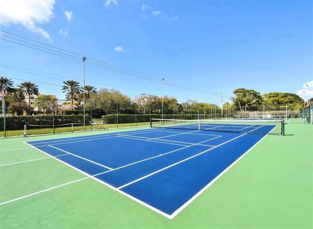 4860 GULF OF MEXICO DRIVE Villa 13, Longboat Key, FL 34228