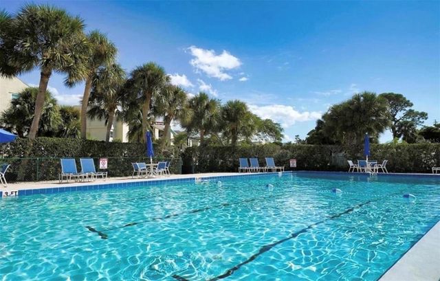 4860 GULF OF MEXICO DRIVE Villa 13, Longboat Key, FL 34228