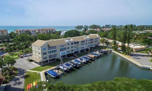 4860 GULF OF MEXICO DRIVE Villa 13, Longboat Key, FL 34228