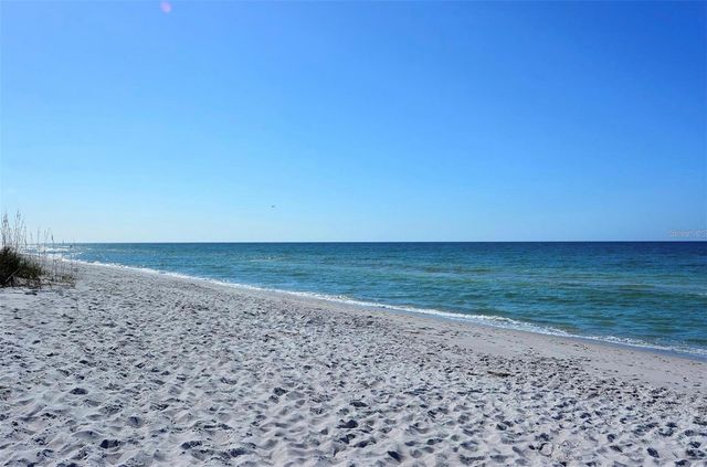 4860 GULF OF MEXICO DRIVE Villa 13, Longboat Key, FL 34228