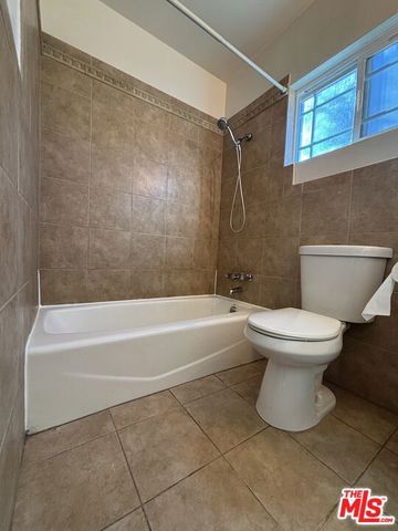 1516 Talmadge Street UFU, Los Angeles, CA 90027