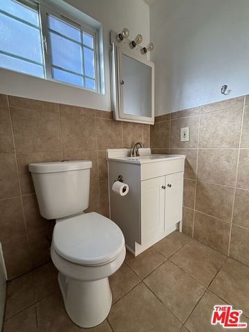 1516 Talmadge Street UFU, Los Angeles, CA 90027