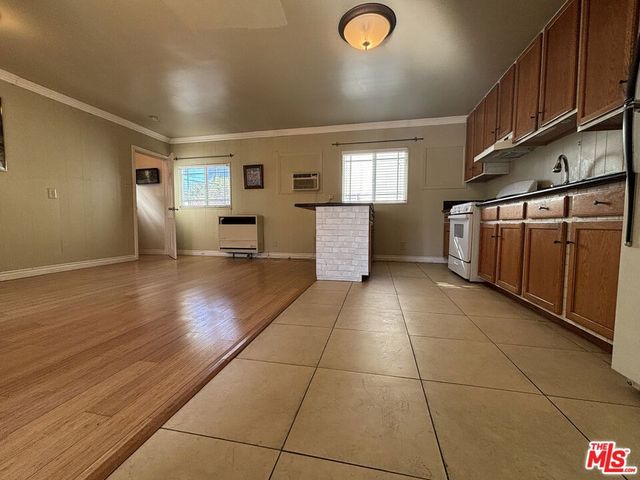 1516 Talmadge Street UFU, Los Angeles, CA 90027