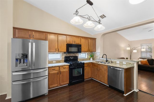 317 Strawn, Kyle, TX 78640