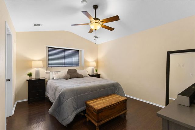 317 Strawn, Kyle, TX 78640