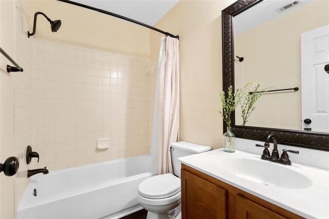 317 Strawn, Kyle, TX 78640