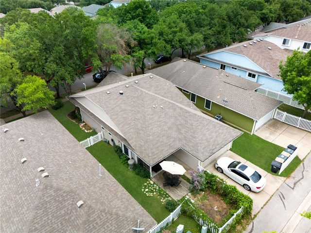 317 Strawn, Kyle, TX 78640