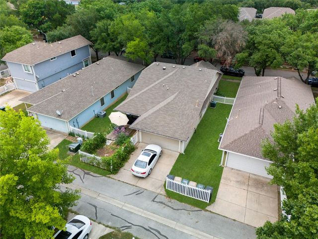 317 Strawn, Kyle, TX 78640