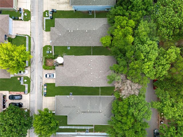 317 Strawn, Kyle, TX 78640