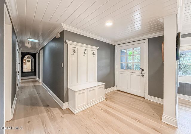 1888 El Monte Drive, Thousand Oaks, CA 91362