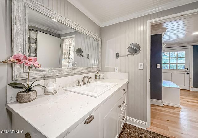 1888 El Monte Drive, Thousand Oaks, CA 91362