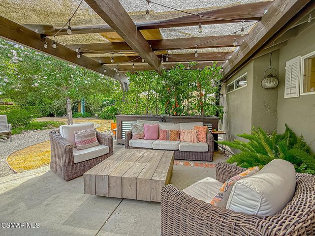 1888 El Monte Drive, Thousand Oaks, CA 91362
