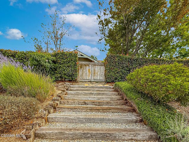 1888 El Monte Drive, Thousand Oaks, CA 91362