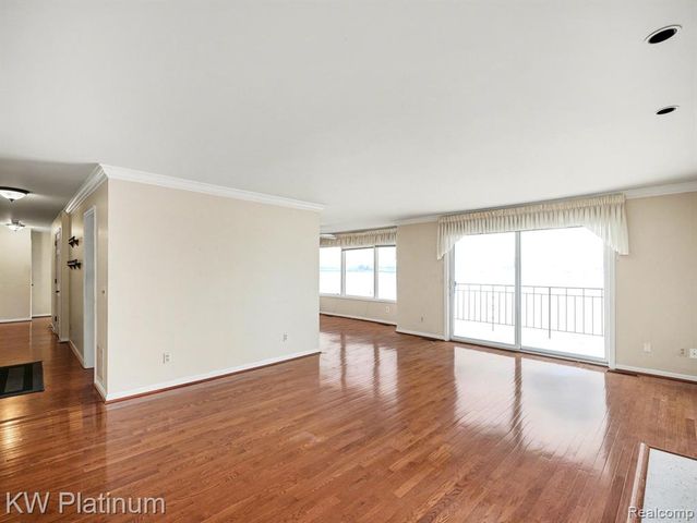 2526 Military Street, Port Huron, MI 48060