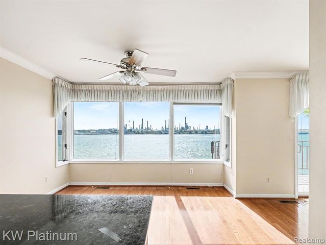 2526 Military Street, Port Huron, MI 48060