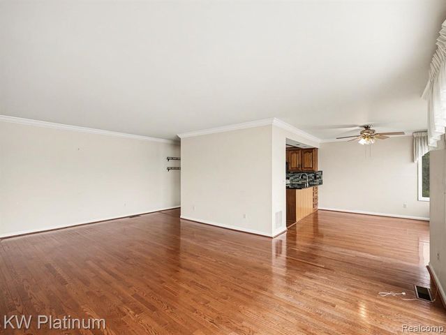 2526 Military Street, Port Huron, MI 48060