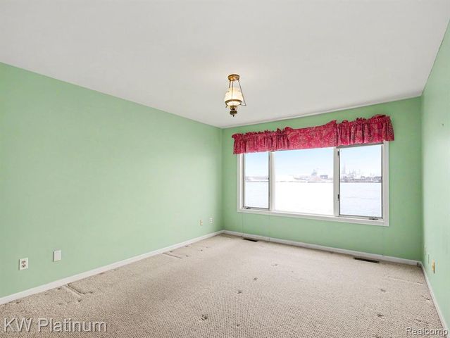 2526 Military Street, Port Huron, MI 48060