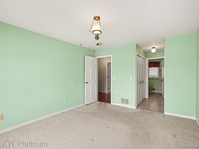 2526 Military Street, Port Huron, MI 48060