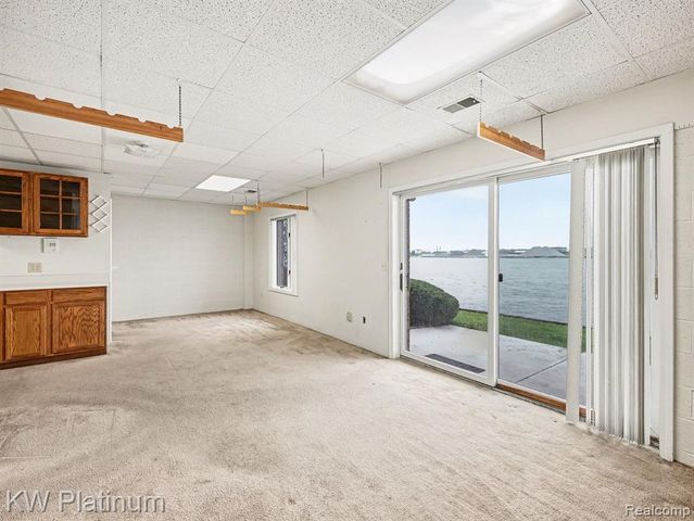 2526 Military Street, Port Huron, MI 48060