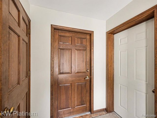 2526 Military Street, Port Huron, MI 48060