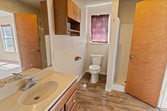 439 E French Pl, San Antonio, TX 78212