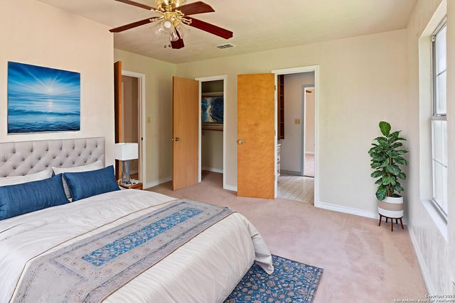 439 E French Pl, San Antonio, TX 78212