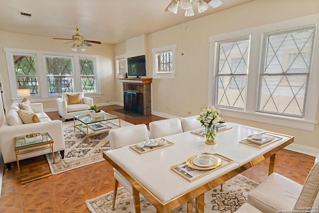 439 E French Pl, San Antonio, TX 78212