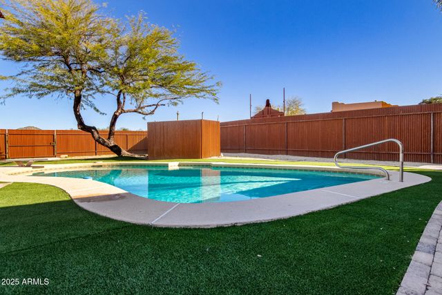 7918 E DALE Lane, Scottsdale, AZ 85266