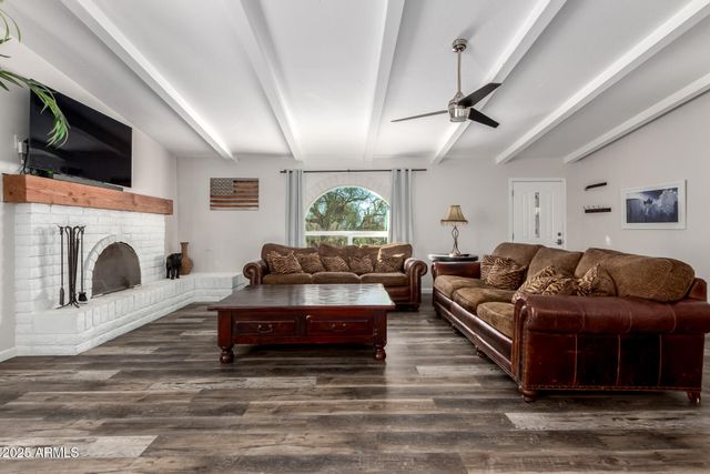 7918 E DALE Lane, Scottsdale, AZ 85266