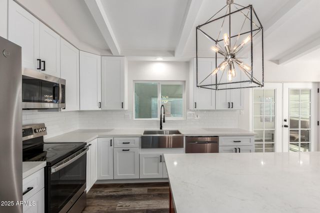 7918 E DALE Lane, Scottsdale, AZ 85266