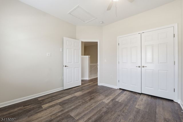 27 Pate Dr, Middletown Twp., NJ 07748