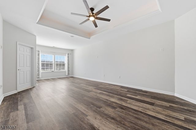 27 Pate Dr, Middletown Twp., NJ 07748