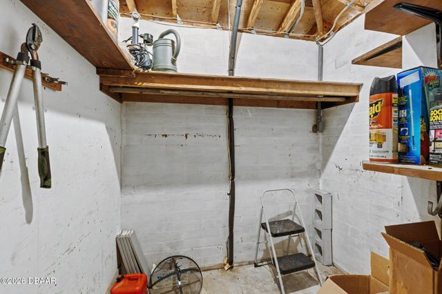 1124 Waverly Drive, Daytona Beach, FL 32118