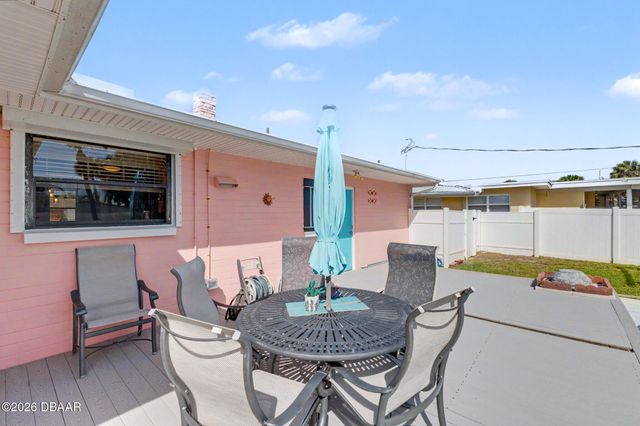 1124 Waverly Drive, Daytona Beach, FL 32118