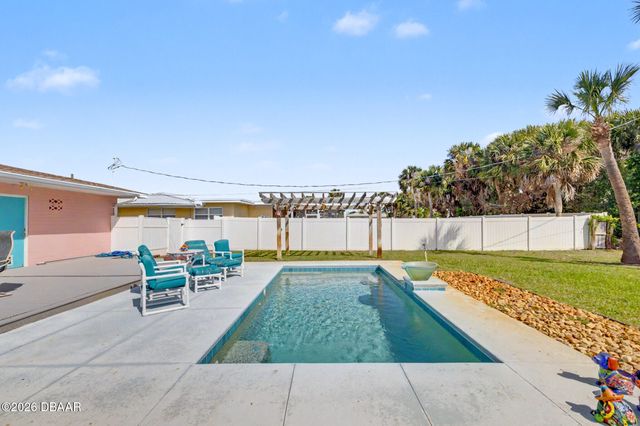 1124 Waverly Drive, Daytona Beach, FL 32118